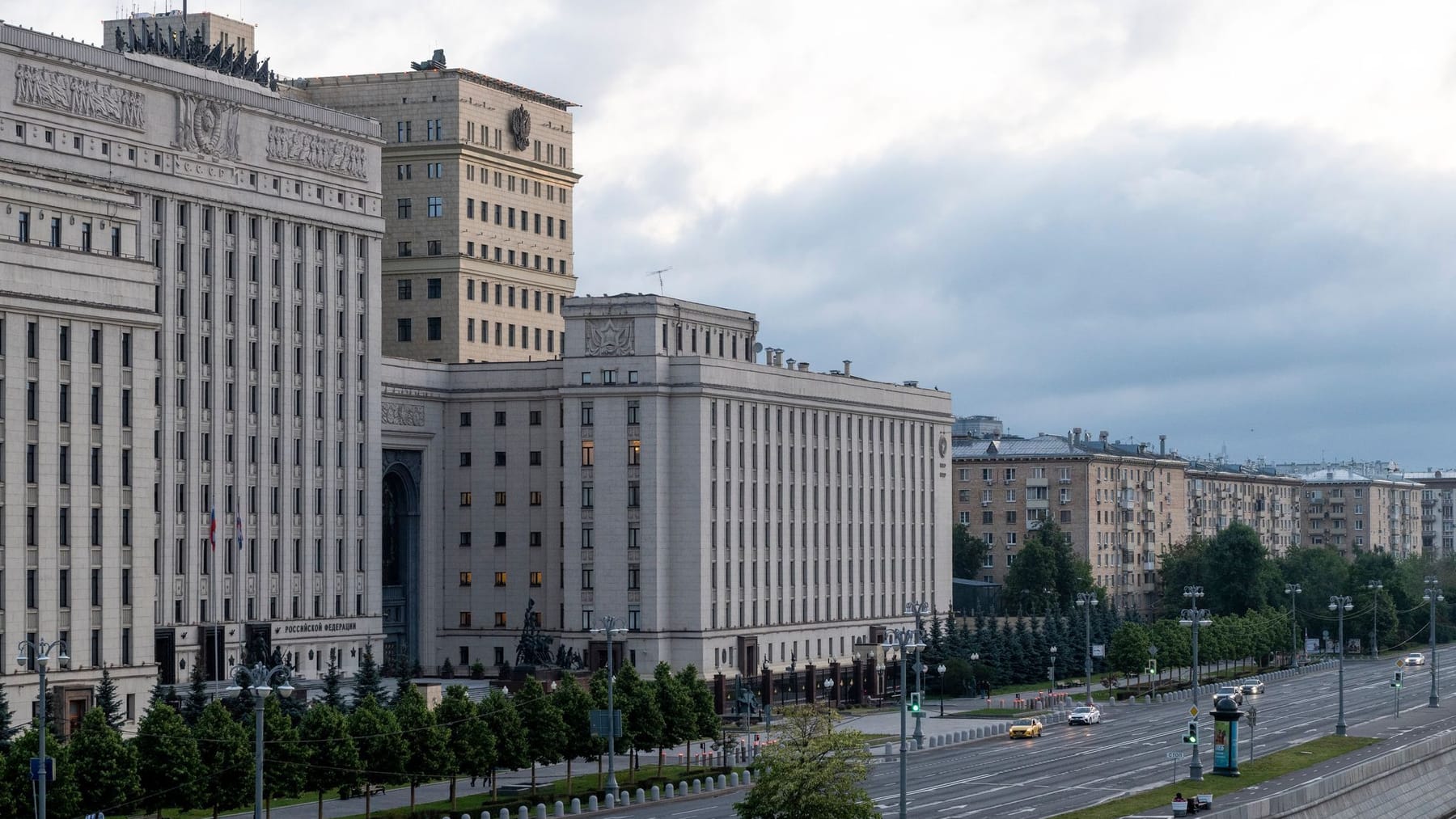 Car bomb explodes in Moscow – high-ranking officer injured
