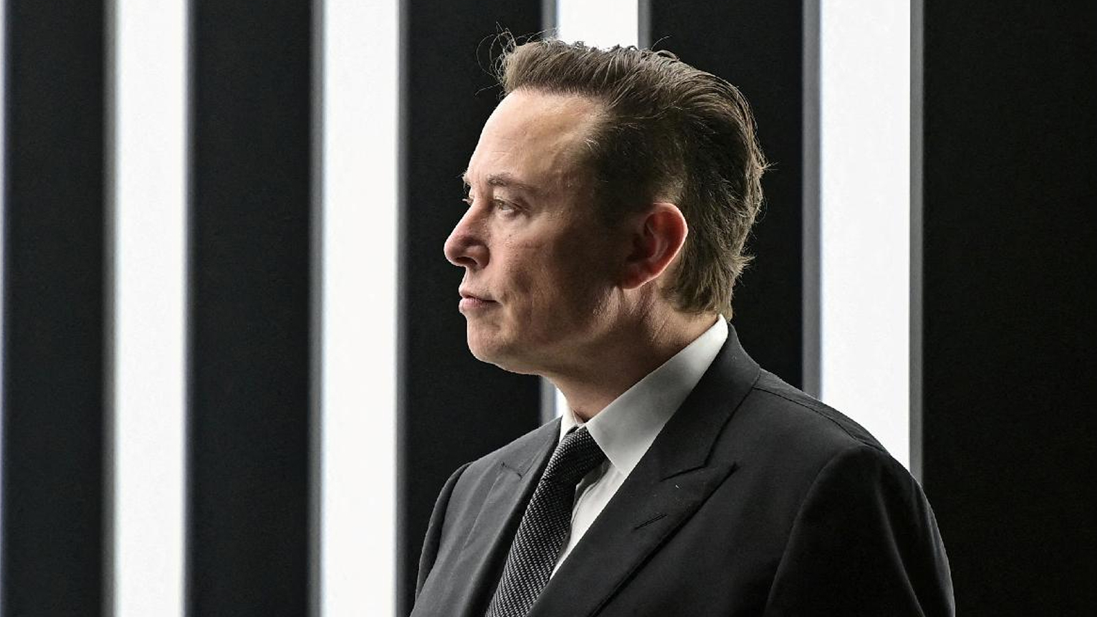 Elon Musk Wants to Implant Brain Chips in Millions of People