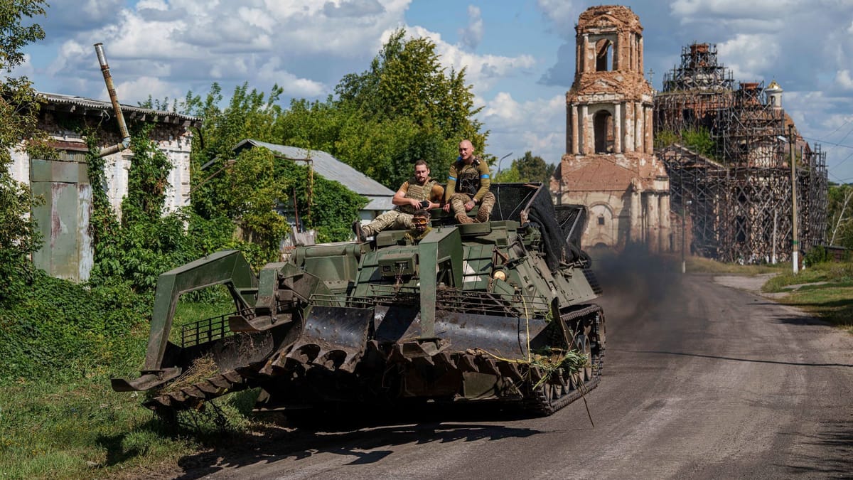 Dead and injured after Russian air strike against Ukraine