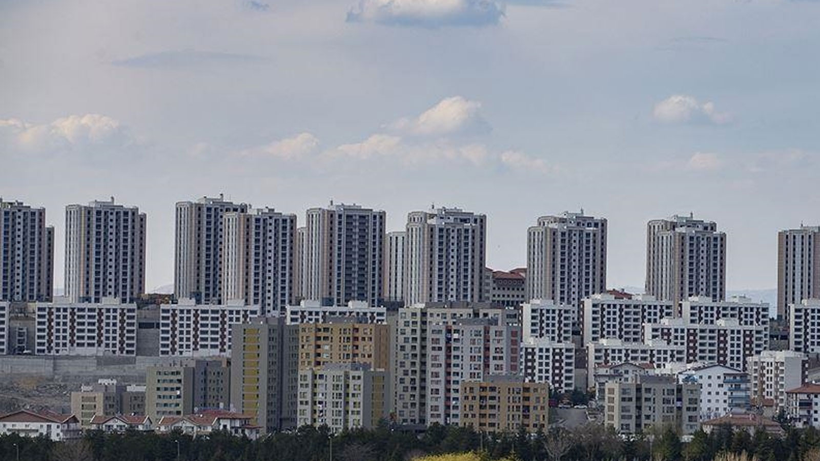 1623 out of 4 thousand 500 residences were sold in Emlak Housing Campaign