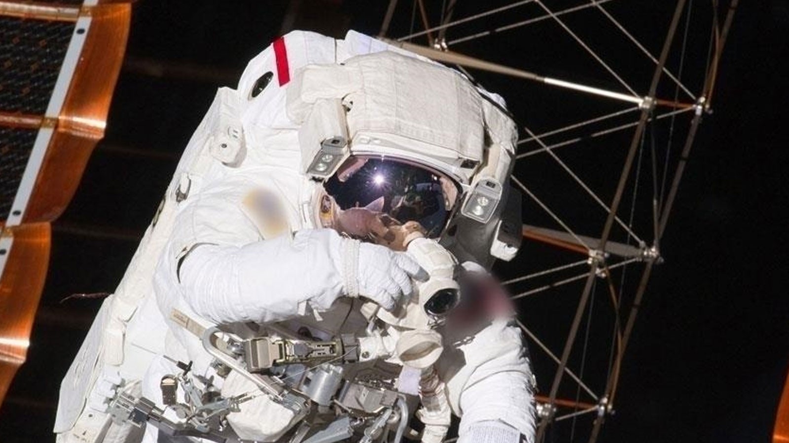 Shincou-19 Taykonot team at China's space station returned to Earth