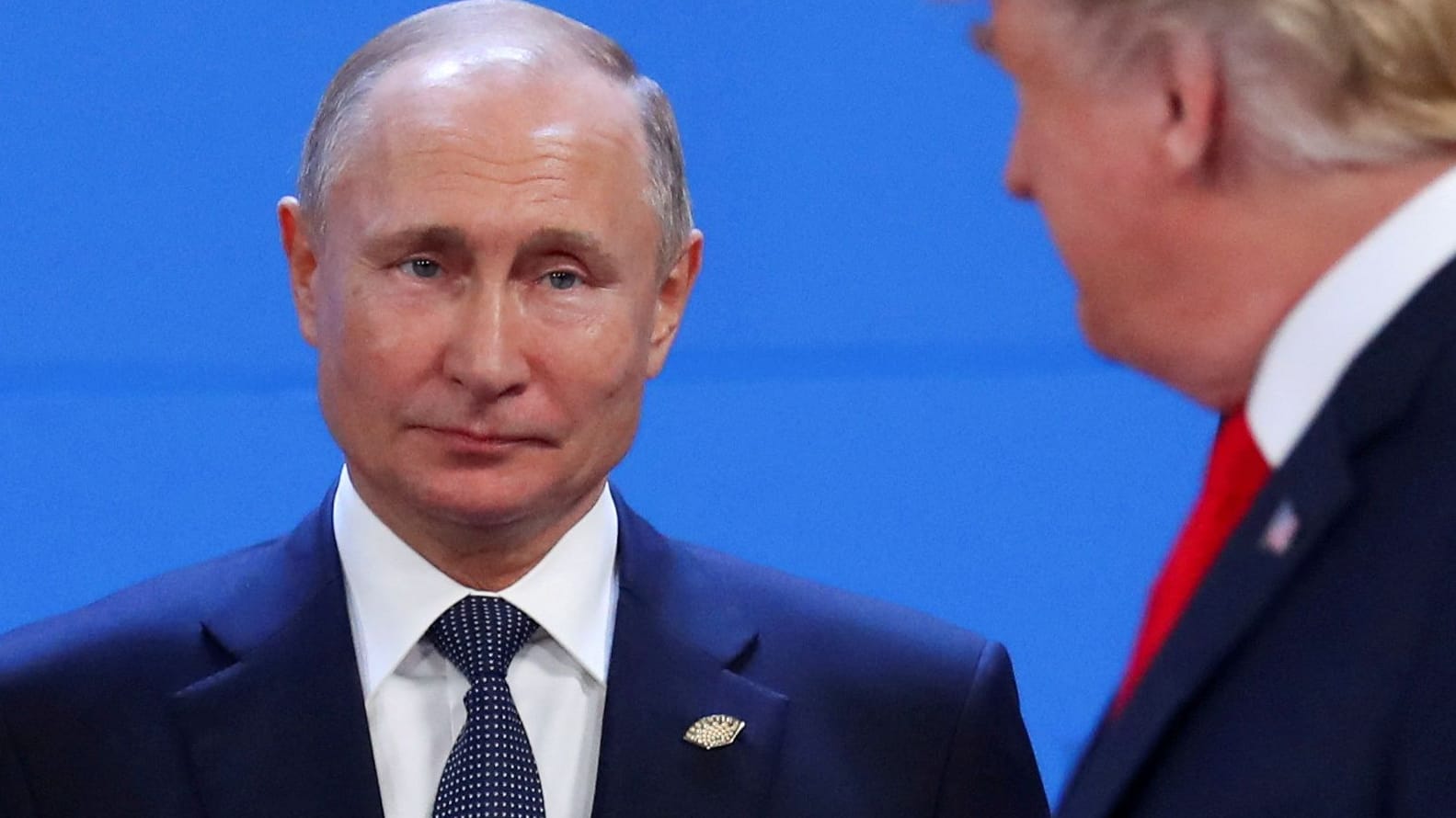 Vladimir Putin with Donald Trump: Russia's president runs a kind of spectacle.