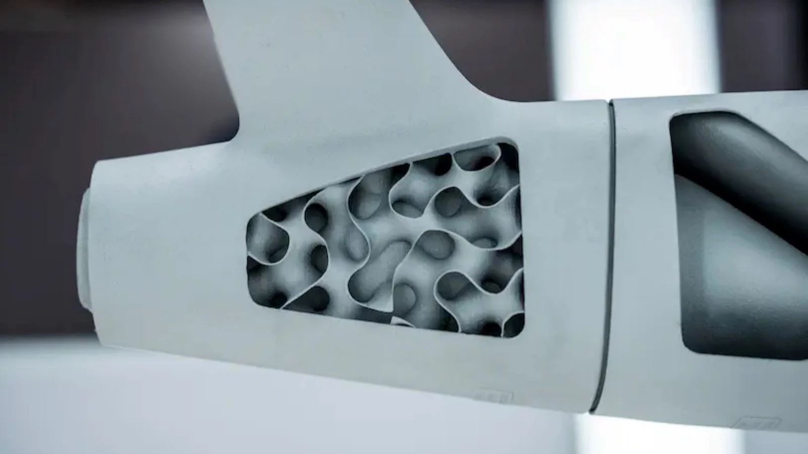 A company in the USA started to produce million-dollar missiles with a 3D printer for 1/10 of the price.