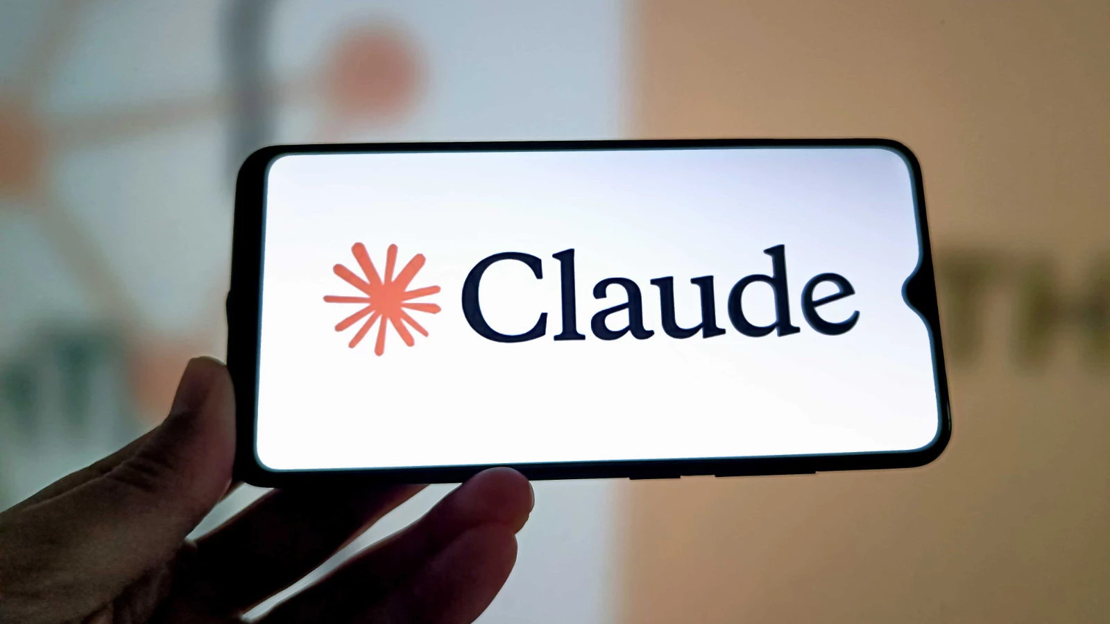 Claude wants to take control of your computer with your permission