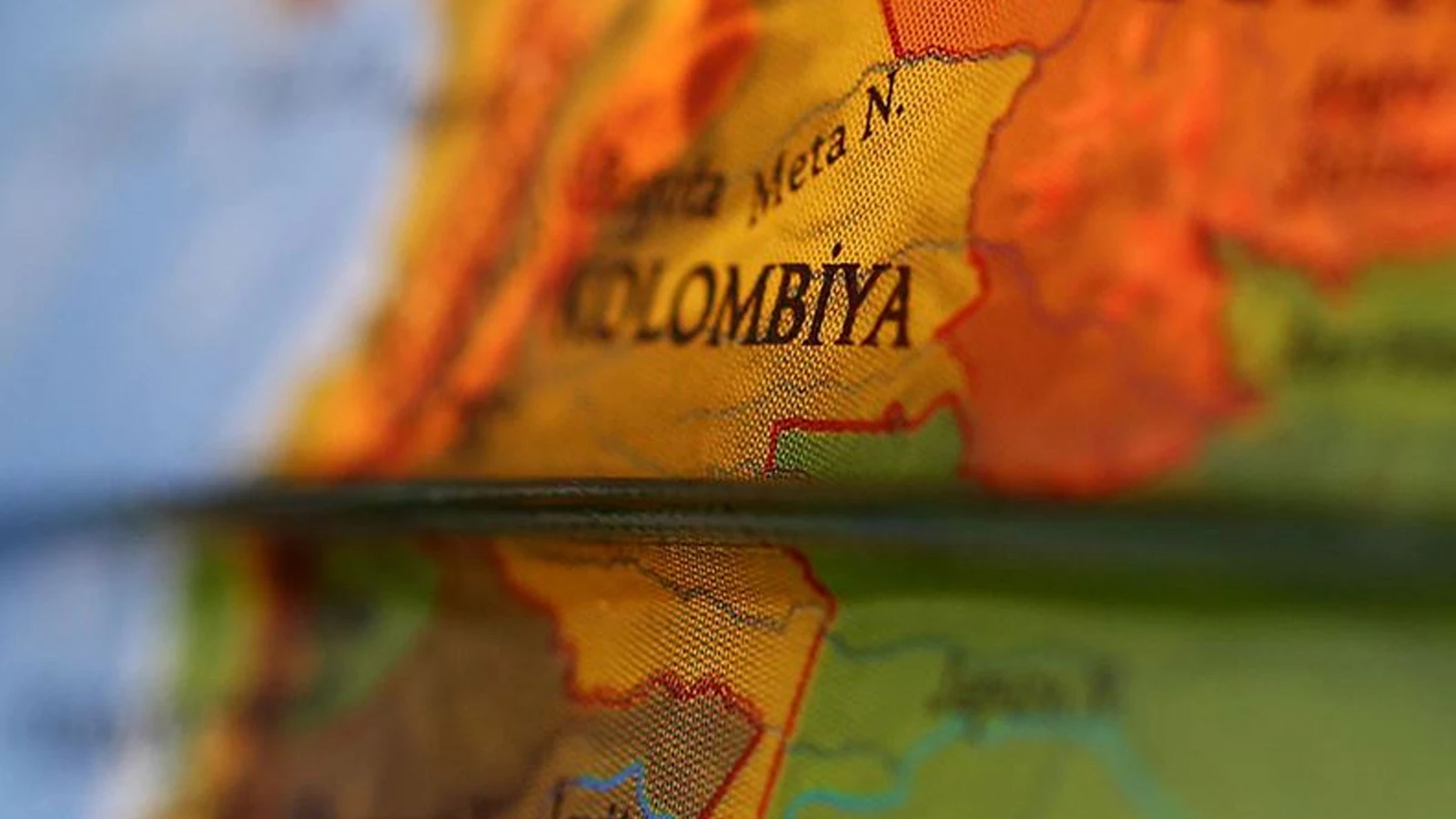 Colombia will increase customs duties on Ecuador to 100 percent