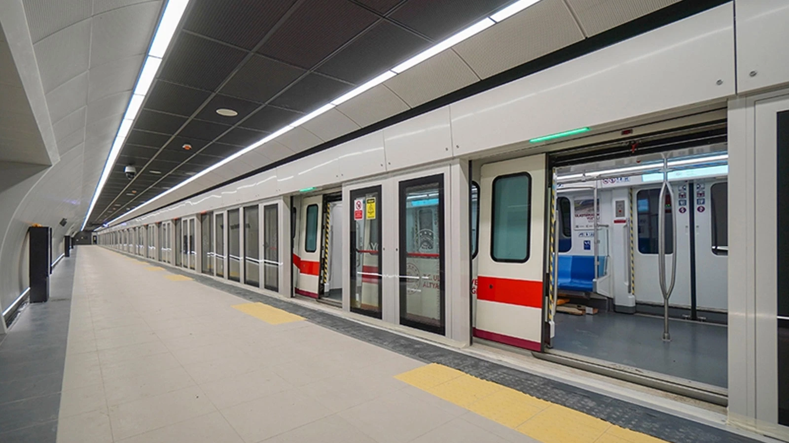 Passenger record was broken in Istanbul Airport metro