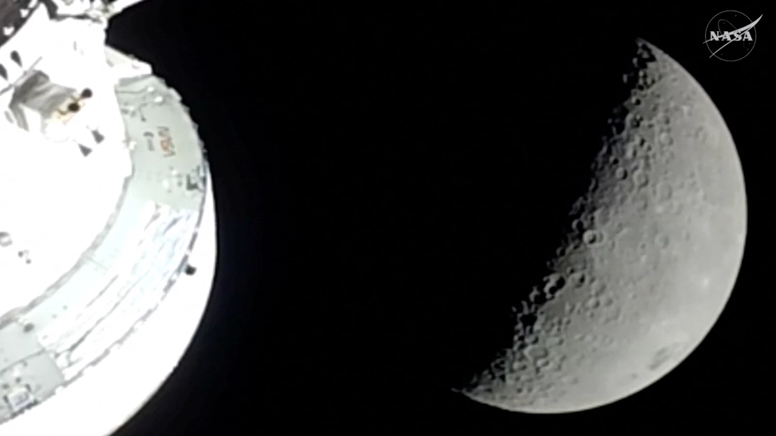 When is the Artemis 2 lunar transit, where is Artemis 2 now? Watch Artemis 2 live