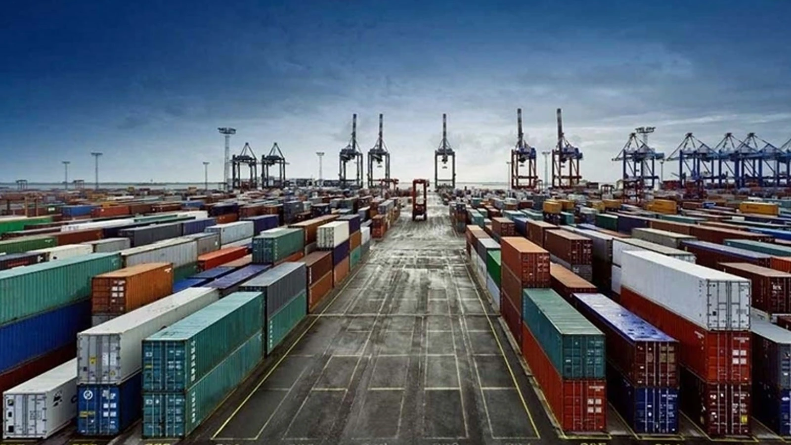 April record in exports! It reached 25.4 billion dollars with an increase of 22.3 percent