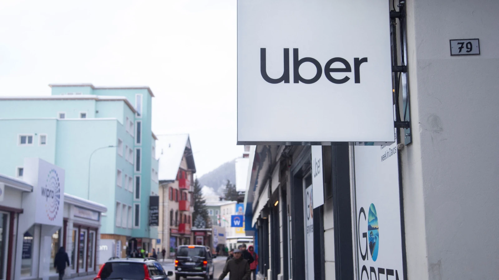 Uber considering upping its bid for Delivery Hero