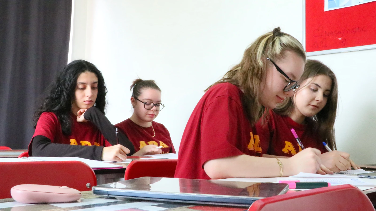 Great success from 4 high school students from Gaziantep: They reached the finals of the NASA competition