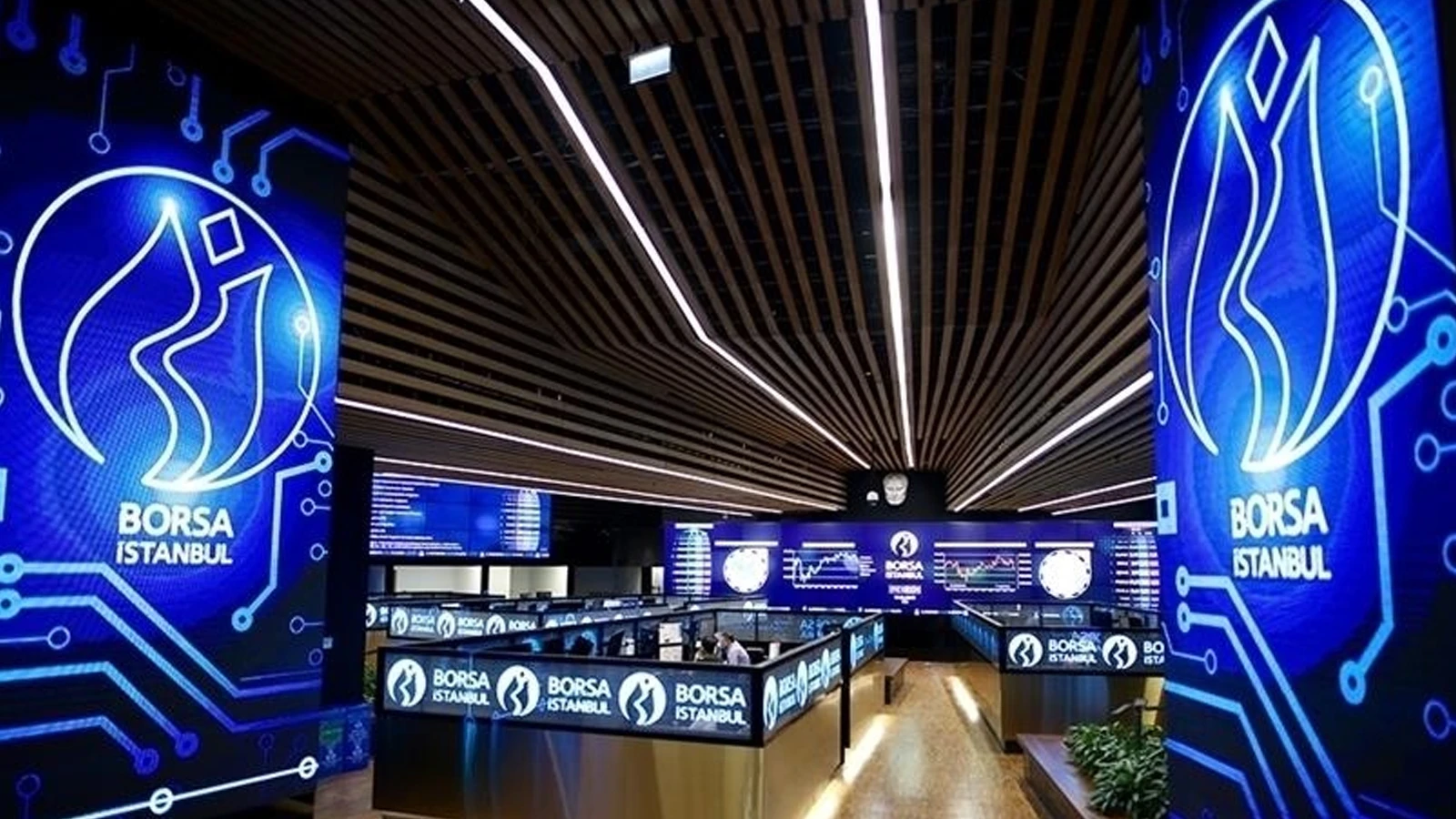 The stock market ended the day with a decline