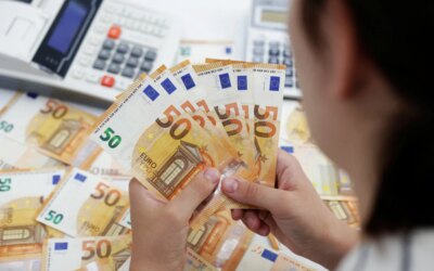 Italy’s largest bank Intesa made a 30 billion euro bid for its rival