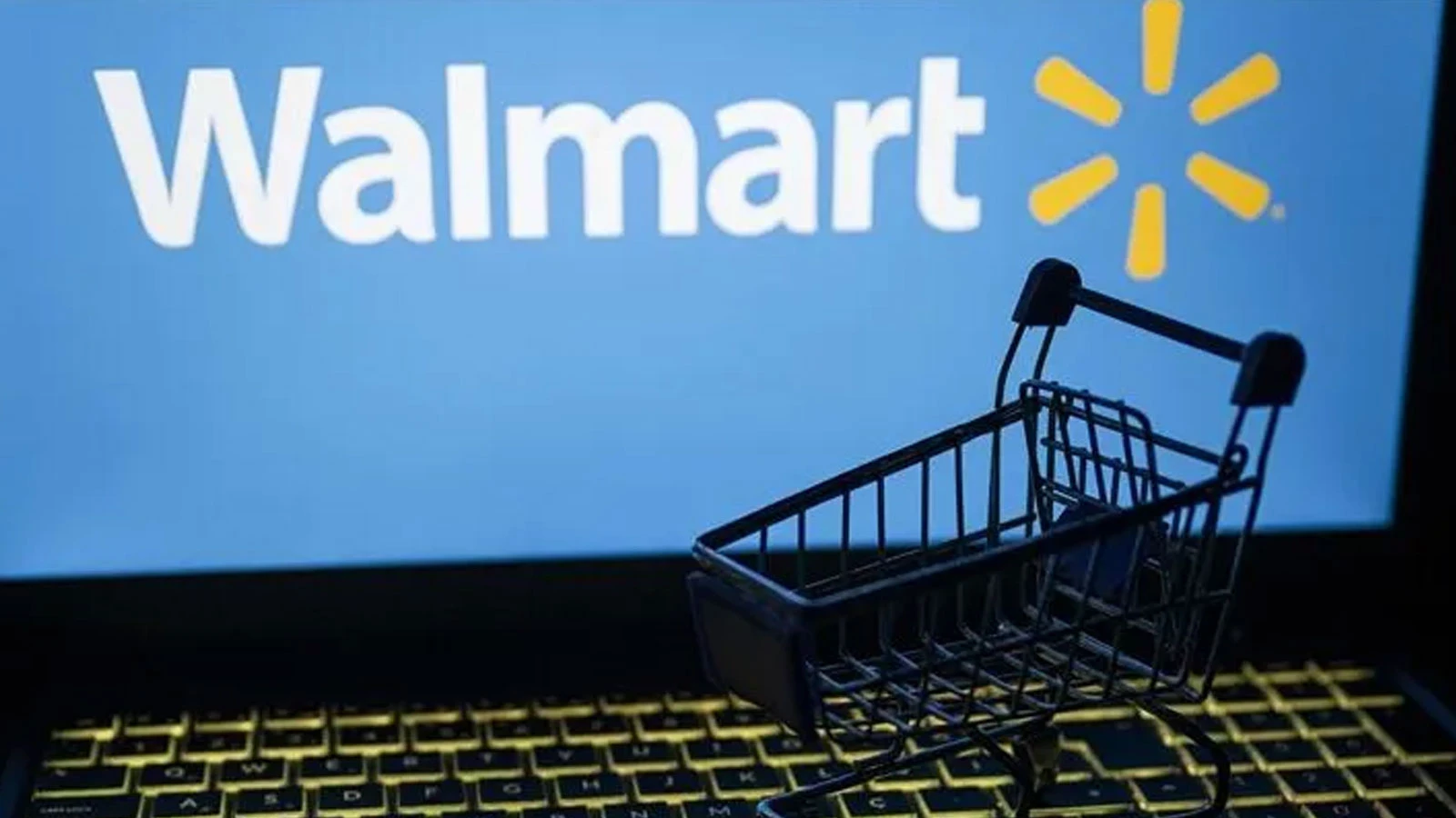 Trump announced that Walmart will reduce its prices
