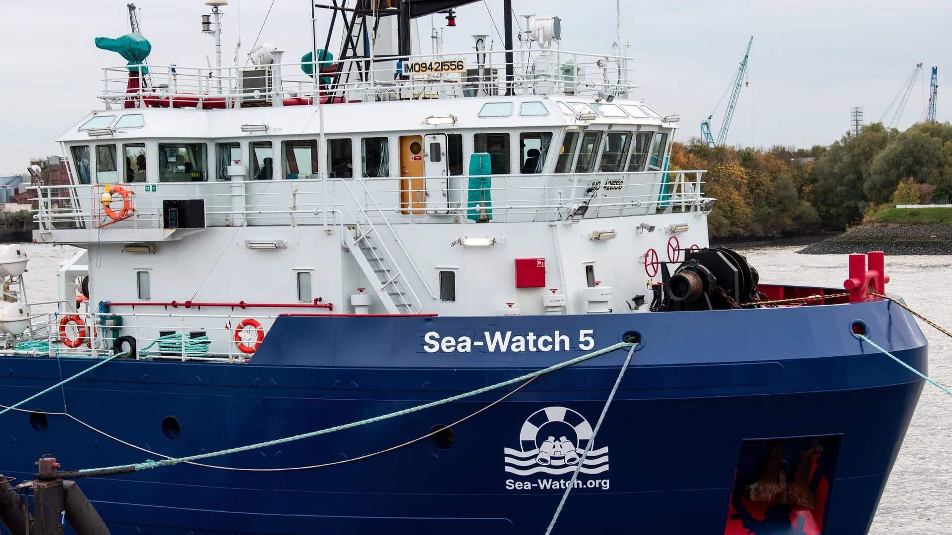"Sea Watch 5" "Sea Watch 5"