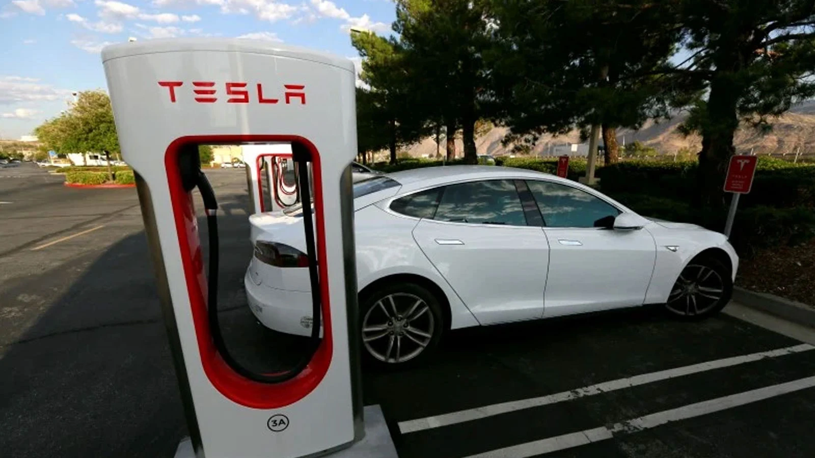 3 million Teslas recalled