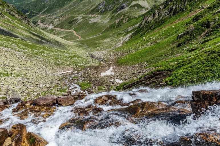 Disaster risk is growing, climate change affects mountains - Picture: 2