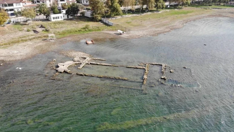 Iznik Lake is in its death throes, the waters are rapidly receding - Picture: 2