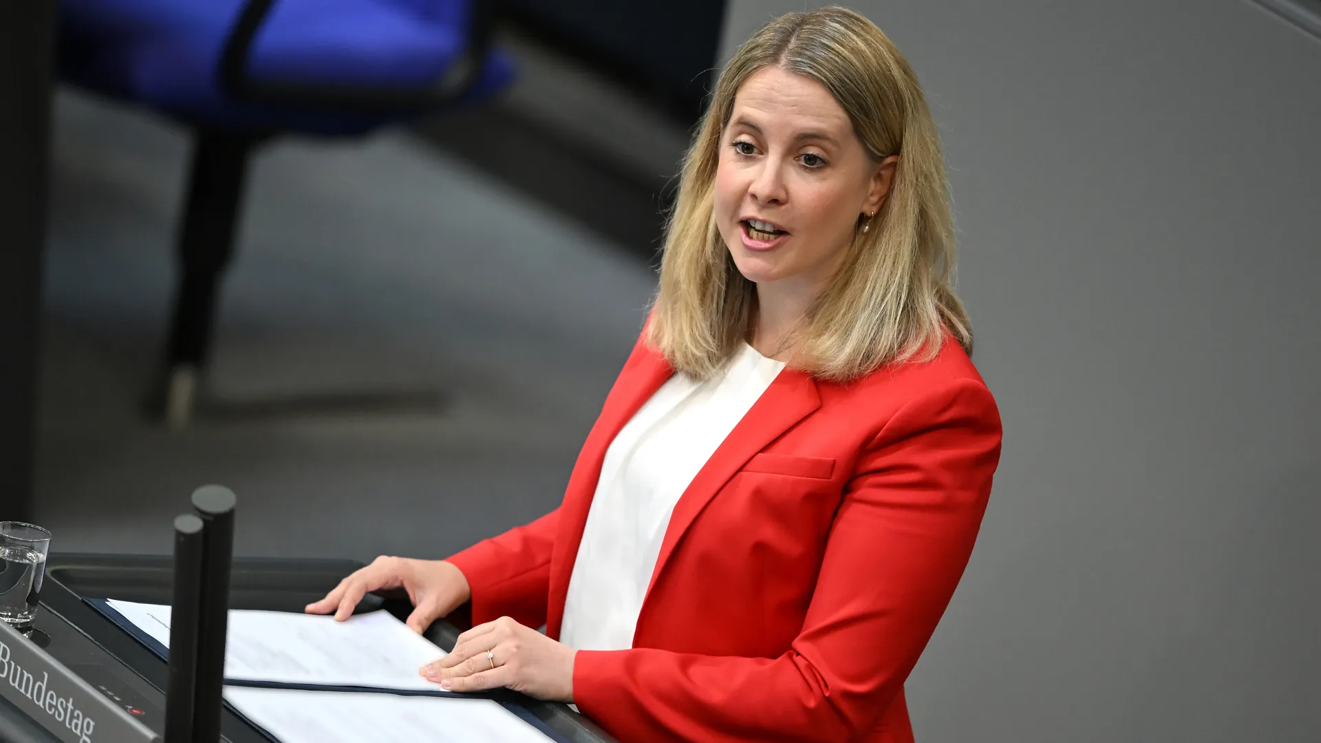 Construction Minister Verena Hubertz (SPD): The bill from her house provides for savings of a good two billion euros in housing benefit. Construction Minister Verena Hubertz (SPD): The bill from her house provides for savings of a good two billion euros in housing benefit.