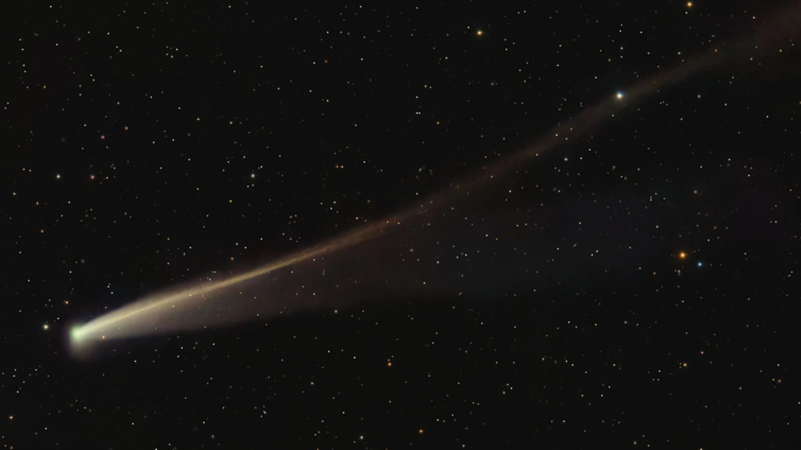 The transformation of a celestial body into a comet was observed for the first time