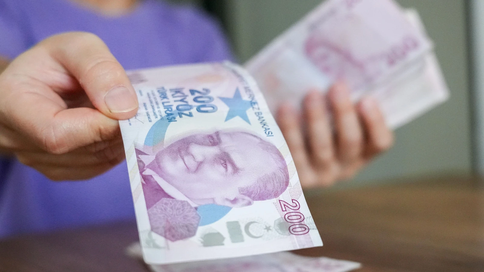 Three prominent rates for the minimum wage: What will the minimum wage be in January 2027?