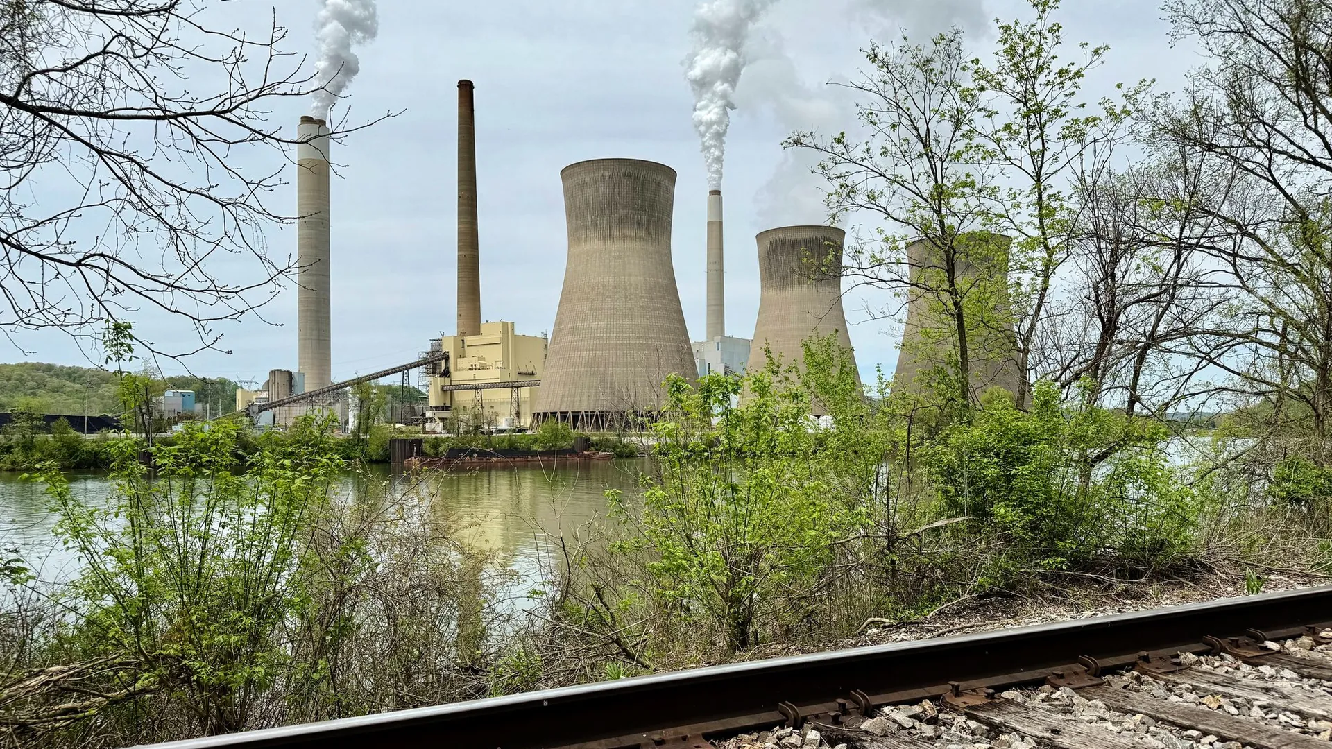 Coal-fired power plant in the USA Coal-fired power plant in the USA