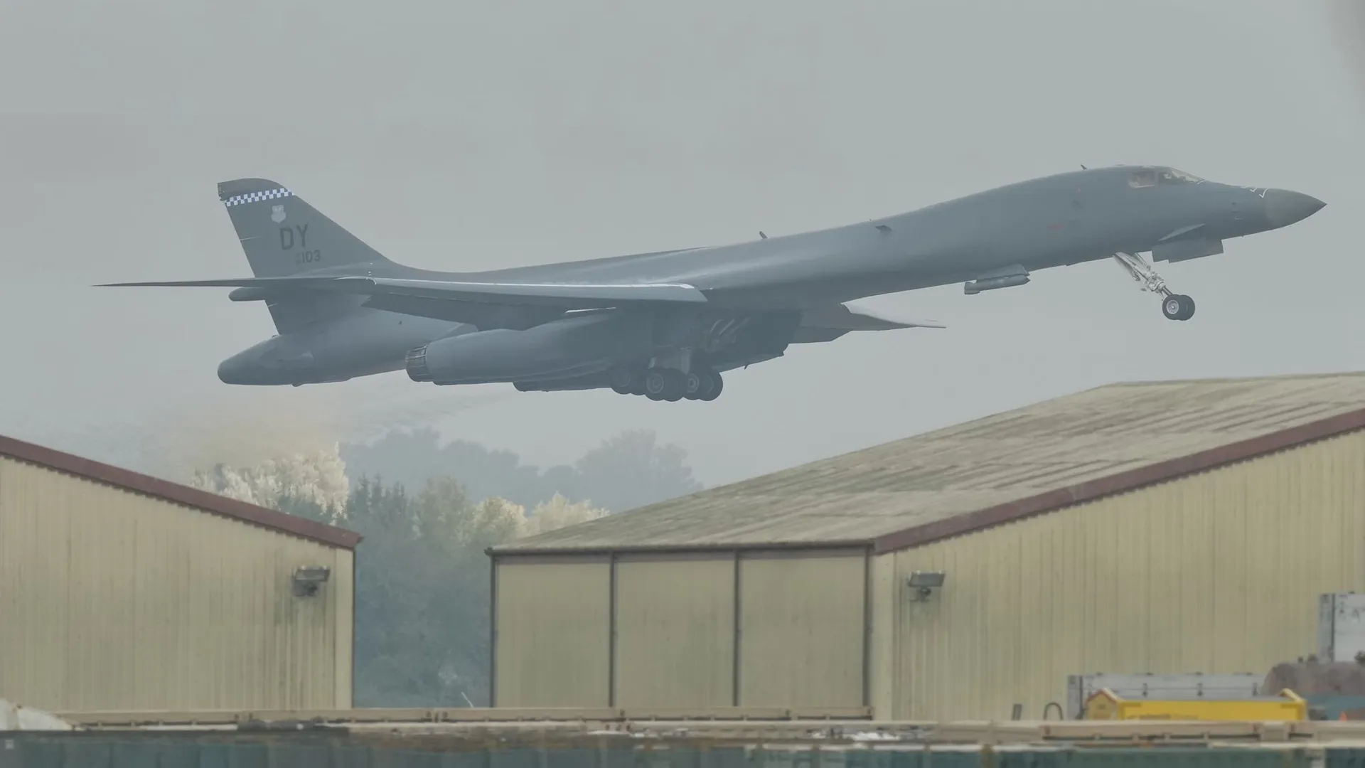 US Air Force B1 bomber US Air Force B1 bomber