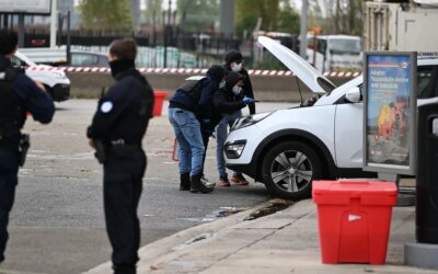 Minister speaks of a “terrorist act” in France
