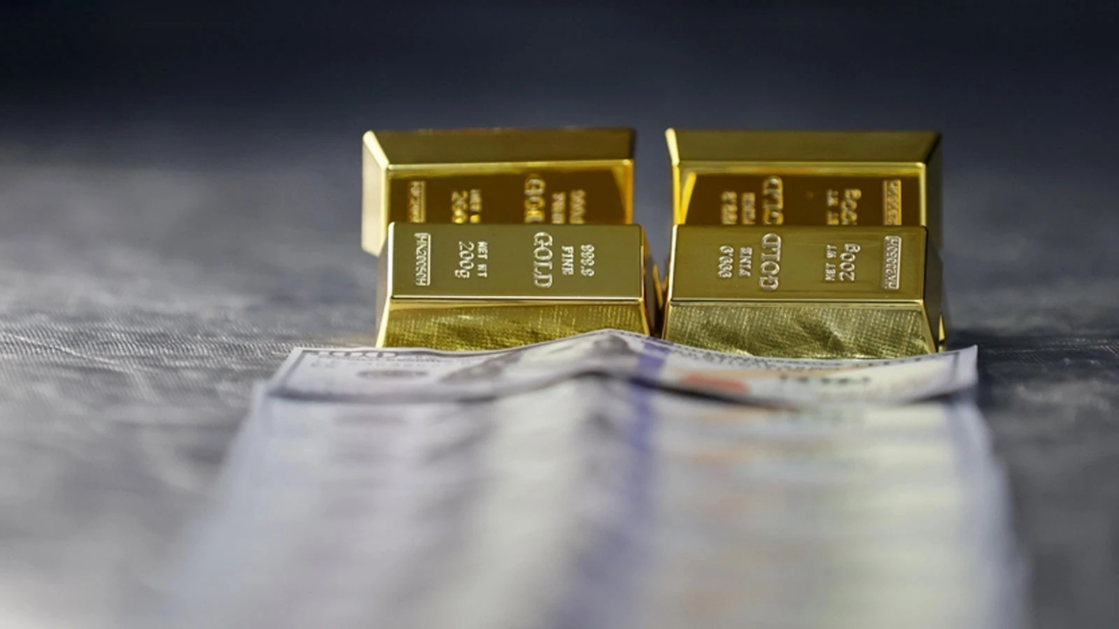 Gold losses exceeded 2 percent!