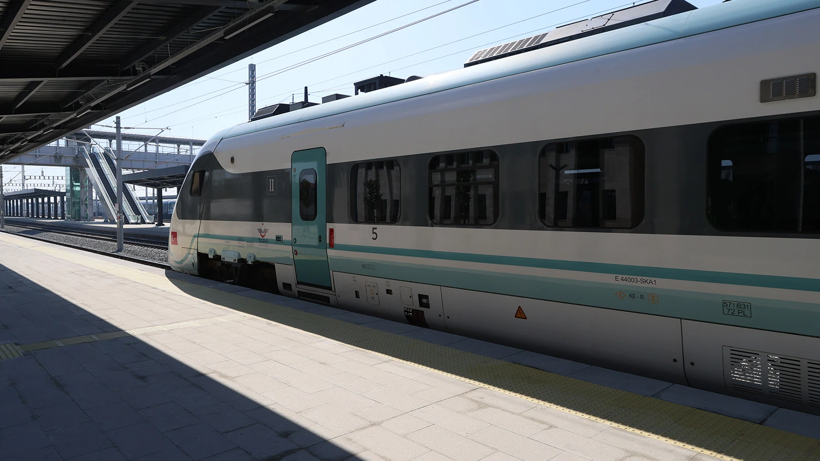 Halkalı-Edirne high speed train schedules have been announced! There will be 6 trips per day