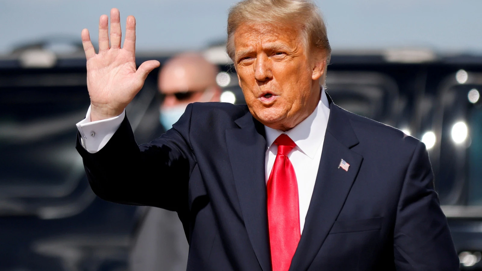 Trump bought SpaceX bonds before approving space policy